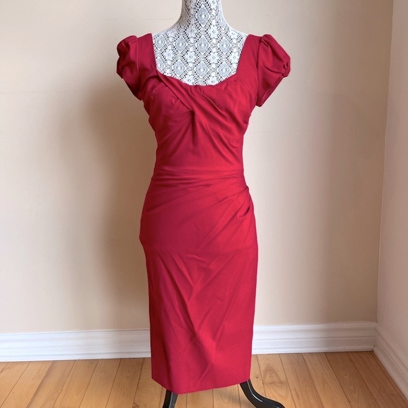 Le Château bodycon short sleeves dress - Picture 1 of 4